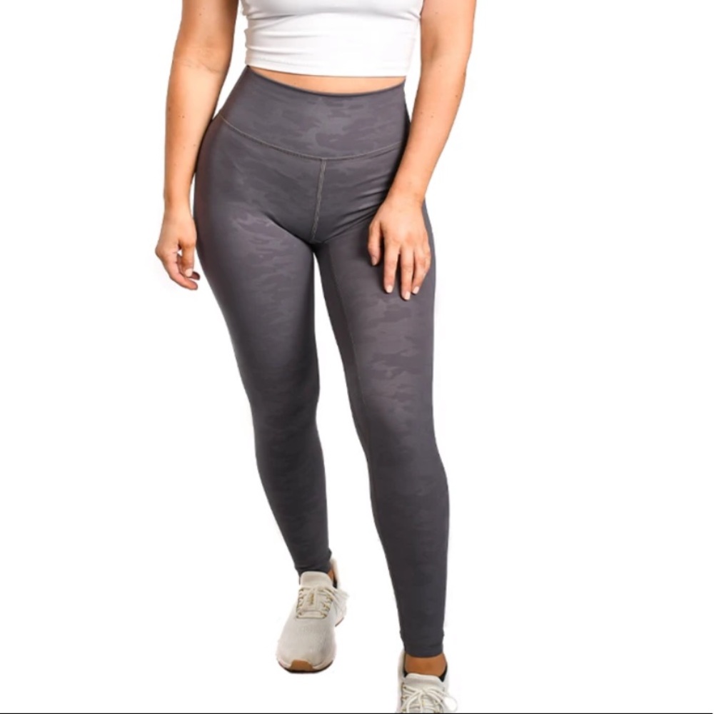 TYC Effortless Camo Leggings